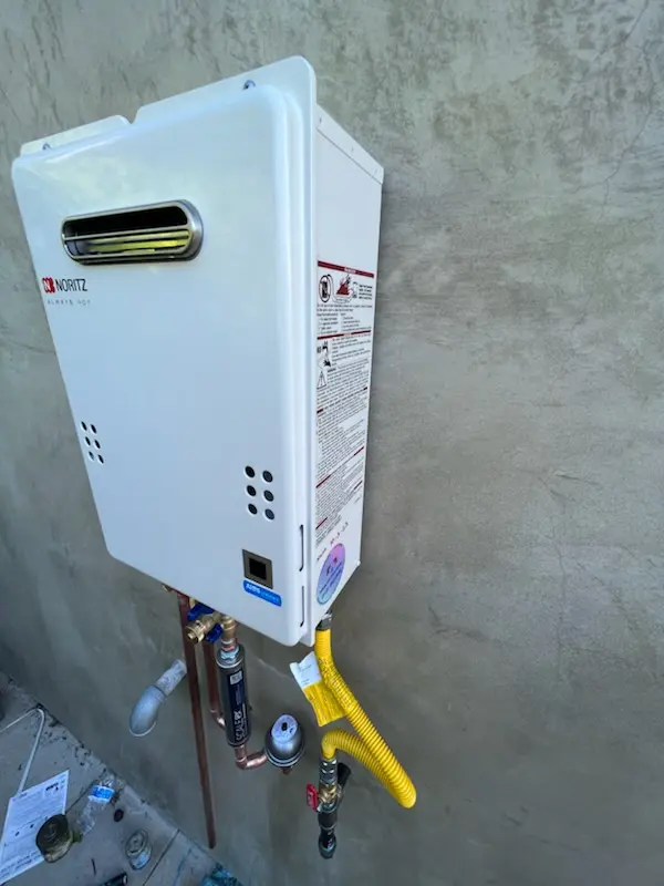 Tankless water heater installation for North Claremont homes